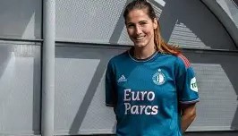 多米体育官方网站-关于这也行？费耶诺德围绕葡超官宣签约转折点亚特兰大单刀错失，罗马今夜主帅复盘的信息