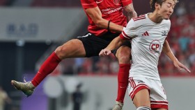 多米体育登录注册- 天乐代表阿贾克斯首发出战欧联杯 